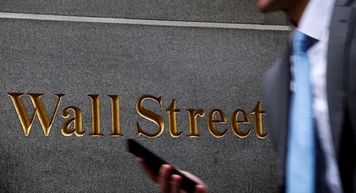 Dow, S&P 500, Nasdaq futures hold steady as key CPI inflation report looms